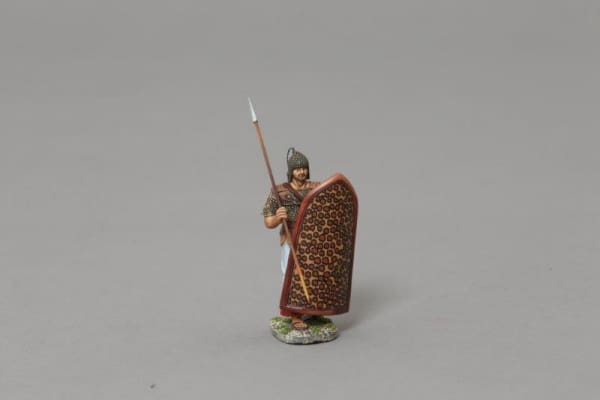 XE009A 2nd Rank Advancing Marine with Red/Yellow Shield